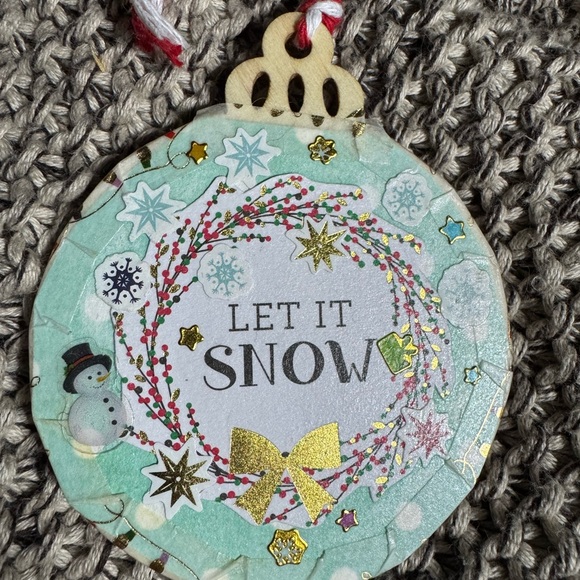 Set of 4 new 3x3” unique handmade wooden Christmas tree hanging ornaments $40 - Picture 2 of 12